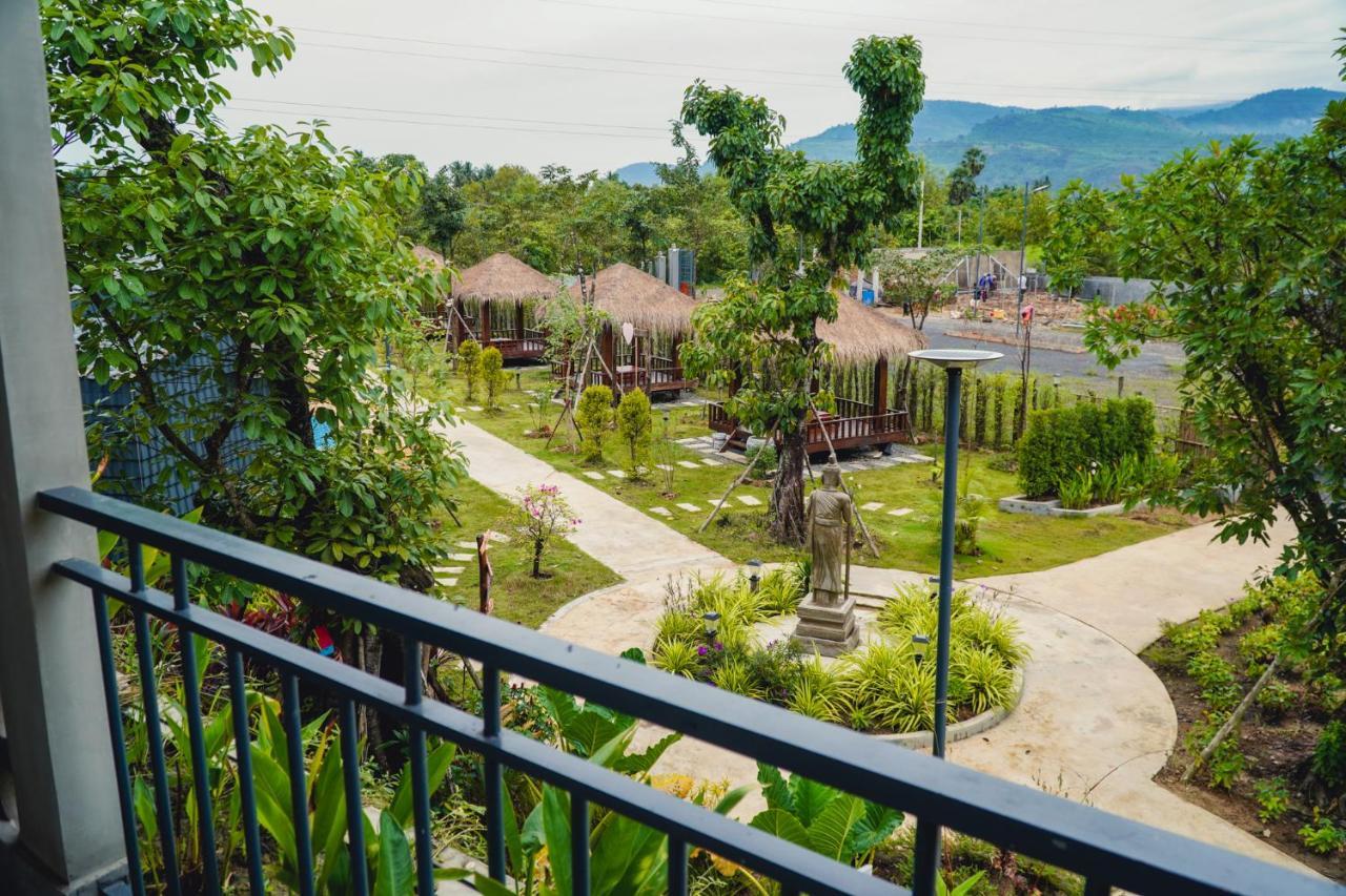 Kampot Tropical Village Εξωτερικό φωτογραφία